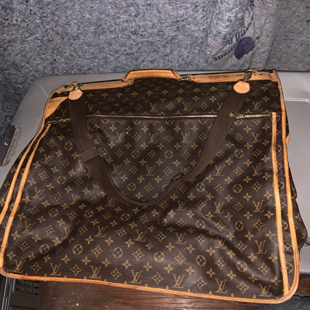 Louis Vuitton Garment Bag